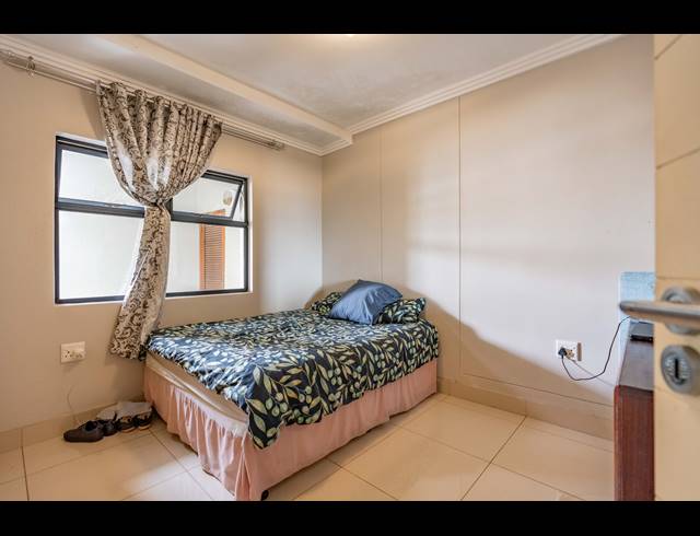 2 BEDROOM APARTMENT TO LET IN UMHLANGA RIDGE